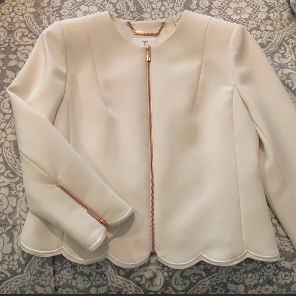 Ted Baker Heraly 0 (Us size 2)